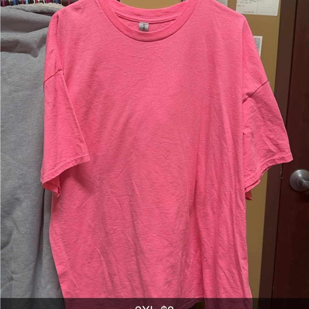 Hanes Pink Short Sleeve Tee